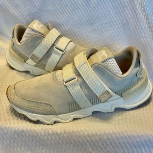 SOREL Women's White Kinetic Lite Strap Perforated Sneakers Size 9